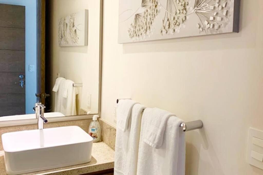 アクマルCasa Blanca By The Caribbean Seaアパートメント エクステリア 写真