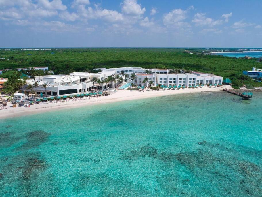 アクマルCasa Blanca By The Caribbean Seaアパートメント エクステリア 写真